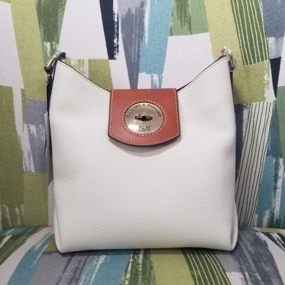 Dooney & Bourke Pebble Leather Hobo Bag – 26" Turnlock Handbag With Adjustable Strap